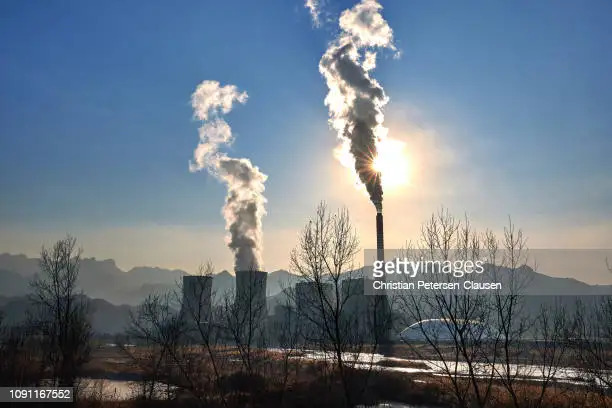 自然资源部：中国不缺煤炭和原油储备
