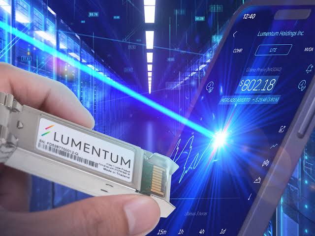 Lumentum售罄至2029年:AI数据中心光互联的“瓶颈时刻”