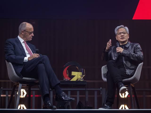 黄仁勋欧洲巡访批算力落后 称欧洲过度思考拖慢AI发展