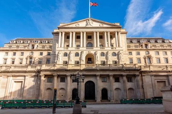 英国2026中期预算复盘:只撸银行,不坑百姓,重返欧盟为何阻力重重?